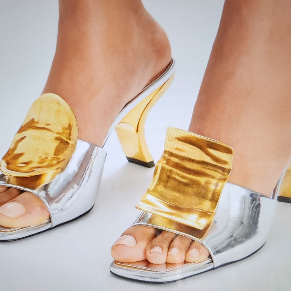LIKE NEW! Tory Burch Patos Mismatched Heeled Mule 8